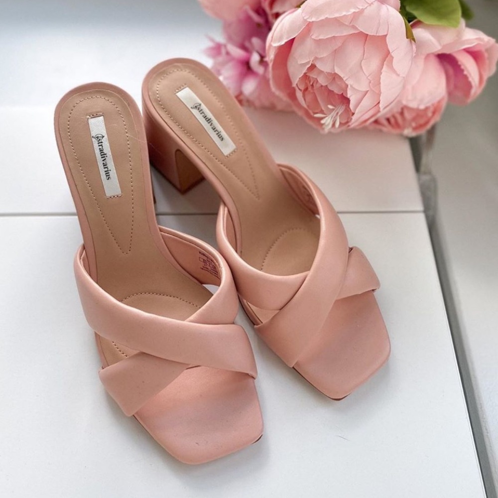 Nude Bottega Venetia Inspired Mules
